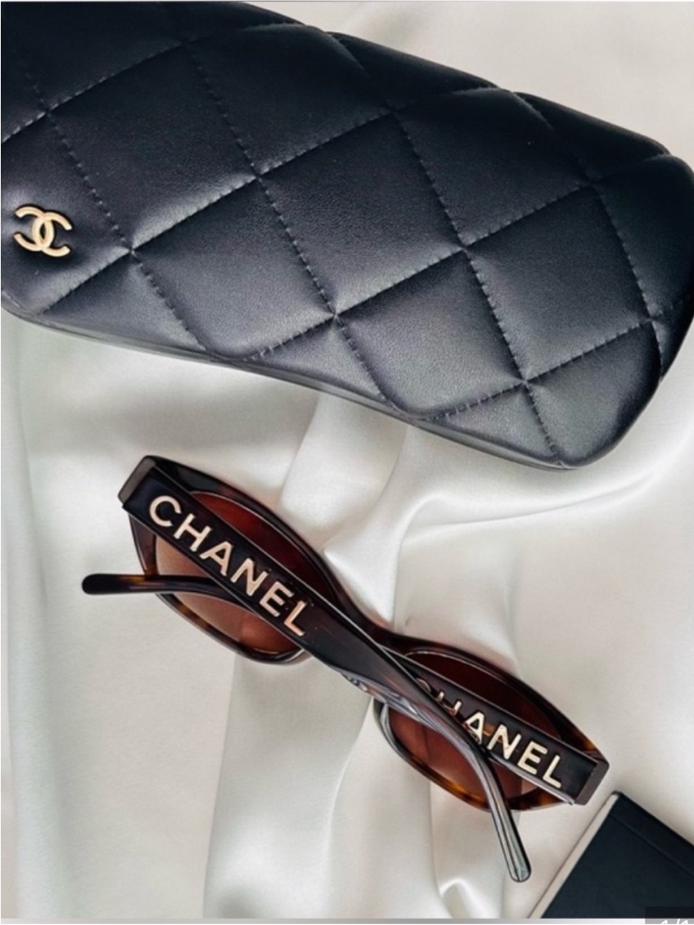 NWT🤎CHANEL Limited edition Brown Tortoiseshell Cat-Eye rectangle Sunglasses #210